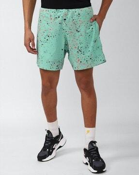 men printed regular fit shorts