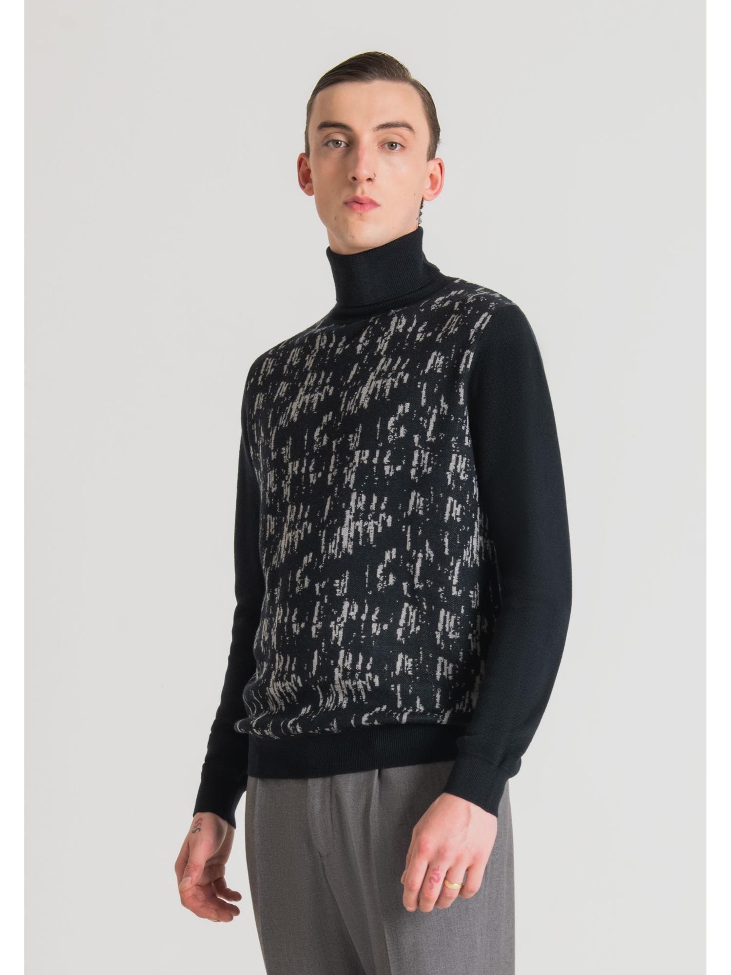 men printed turtle neck full sleeves sweater