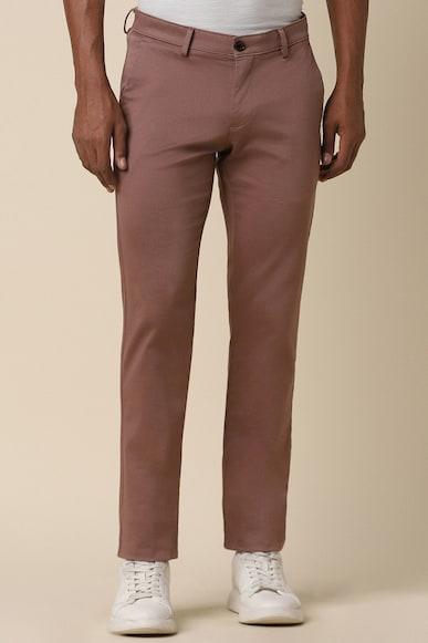 men red slim fit solid casual trousers
