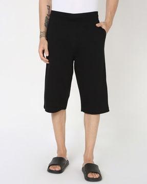 men-regular-fit-shorts-with-insert-pockets
