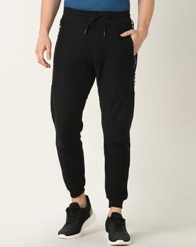 men relaxed fit flat-front joggers