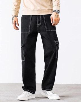 men relaxed fit jeans with 5-pocket styling