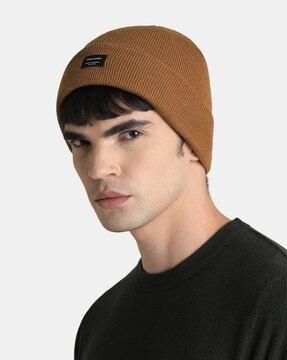 men ribbed beanie with brand applique