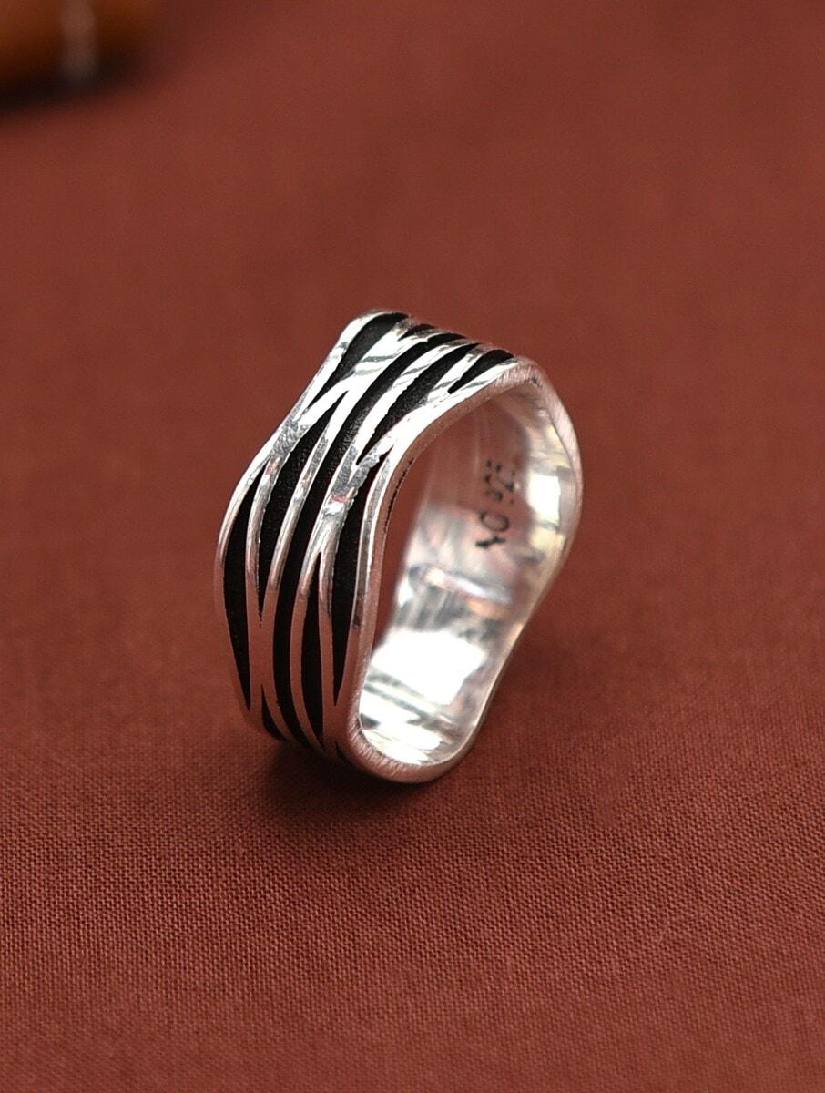 men silver non-adjustable silver rings