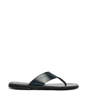men slip-on thong-strap sandals with stitched detail