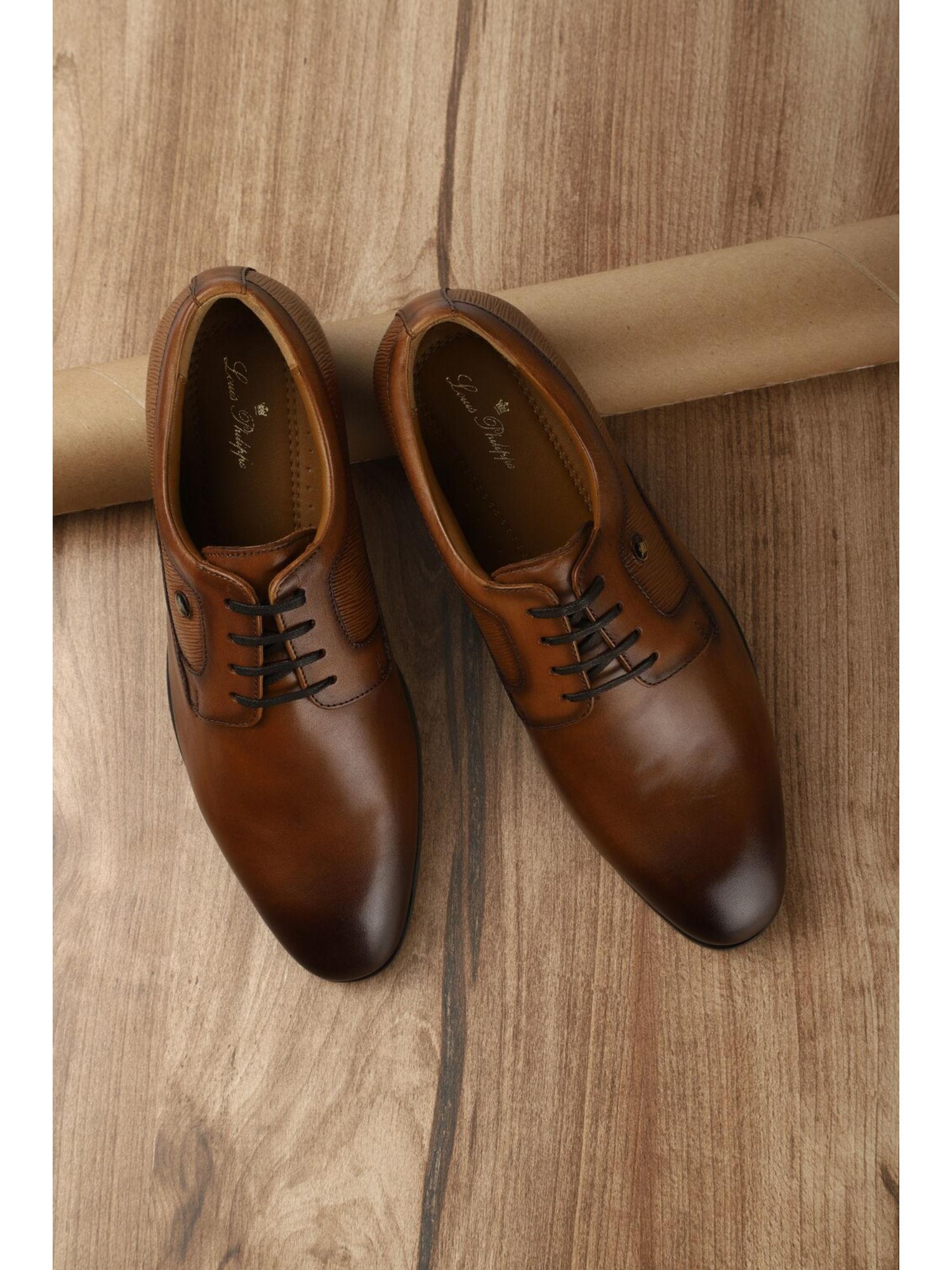 men tan leather lace up oxford shoes