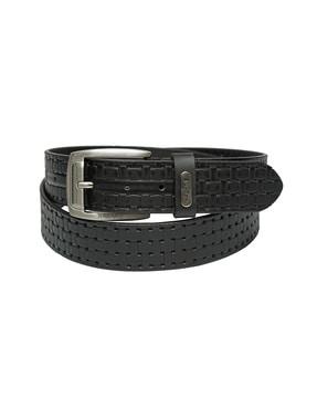 men textured belt with buckle closure