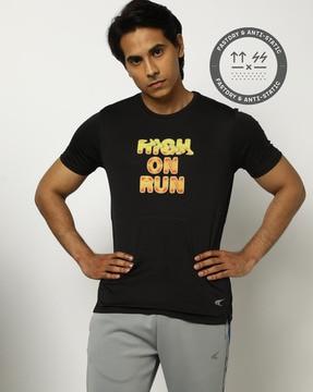 men typographic print regular fit crew-neck running t-shirt