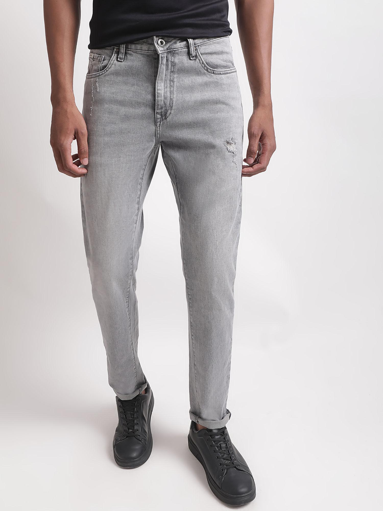 men-washed-low-rise-tapered-fit-straight-jeans