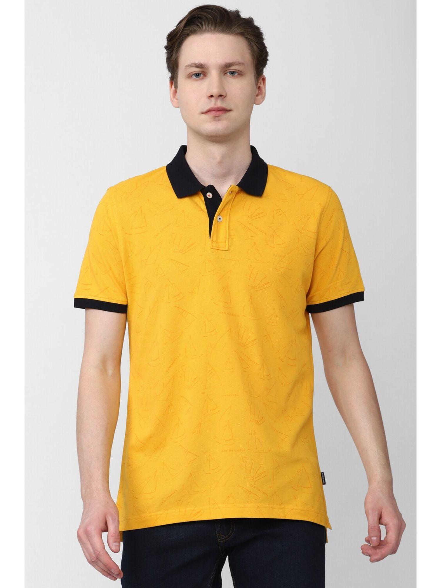 men yellow print collar neck polo t-shirt