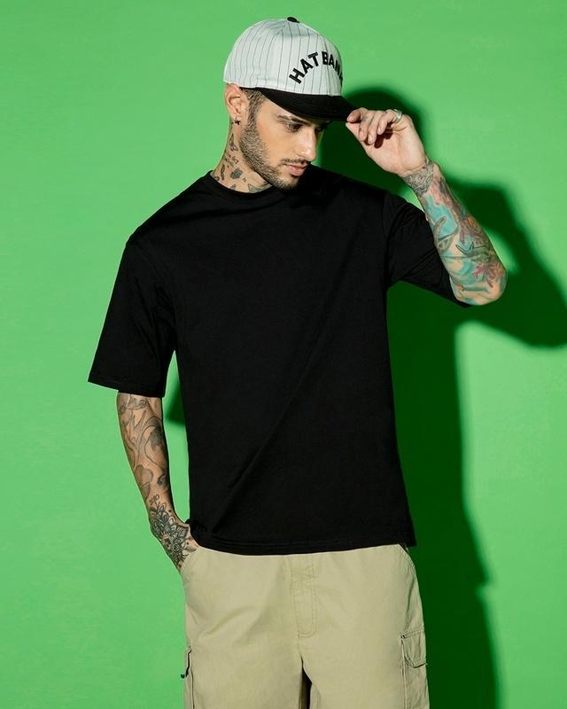 men's black oversized t-shirt