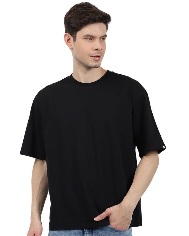 men's black oversized t-shirt