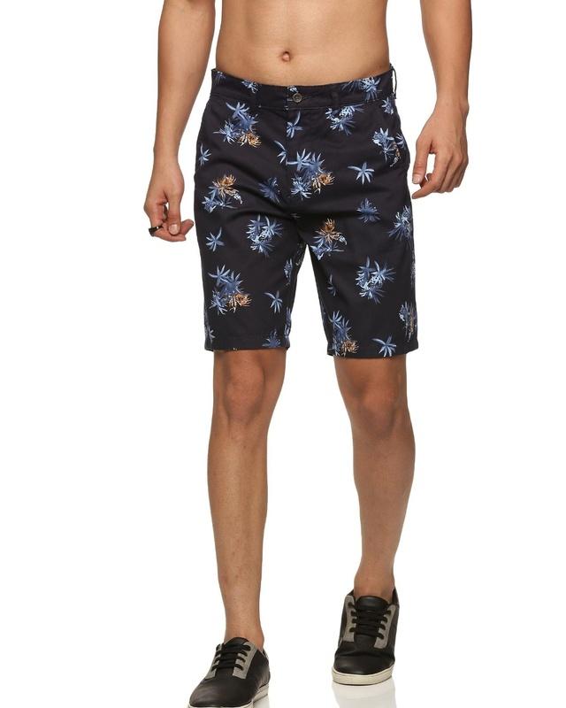 men's blue all over printed slim fit shorts