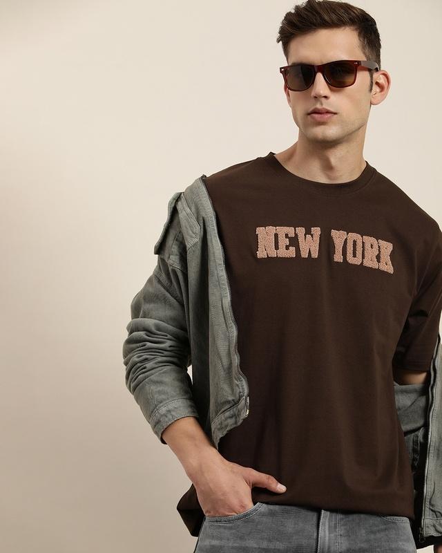 men's brown typographic oversized t-shirt