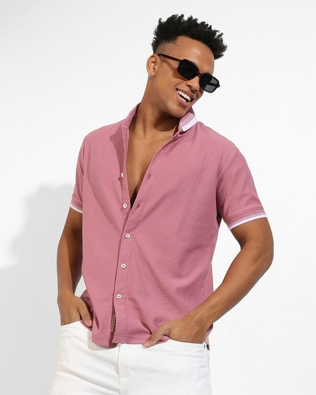 men's pink shirt