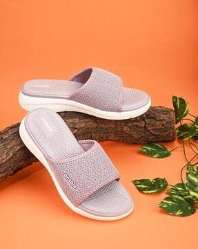 men's sliders with knitted straps