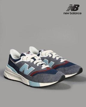 men 997r walking shoes