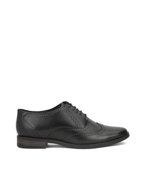 men almond-toe lace-up derbys