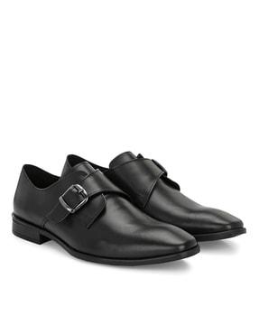 men almond-toe slip-on shoes