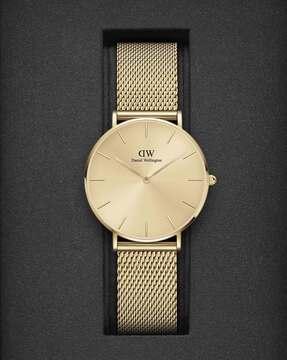 men analogue watch with metallic strap-dw00100475