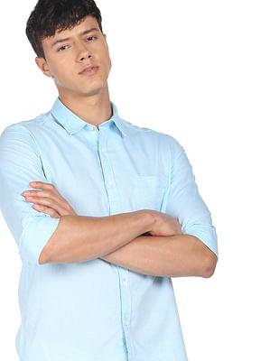 men aqua dobby solid casual shirt