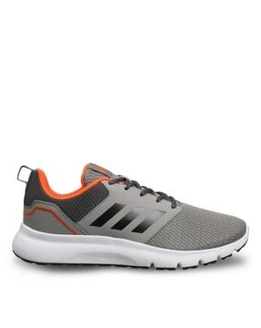 men axelate lace-up running shoes