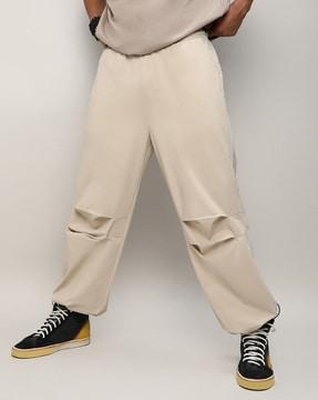 men baggy fit trousers with insert pockets
