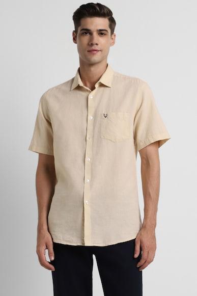 men beige slim fit solid half sleeves casual shirts