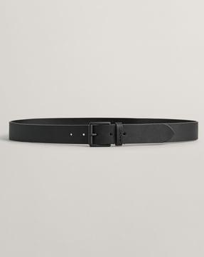men belt with tang-buckle closure