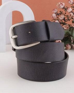 men belt with tang-buckle closure