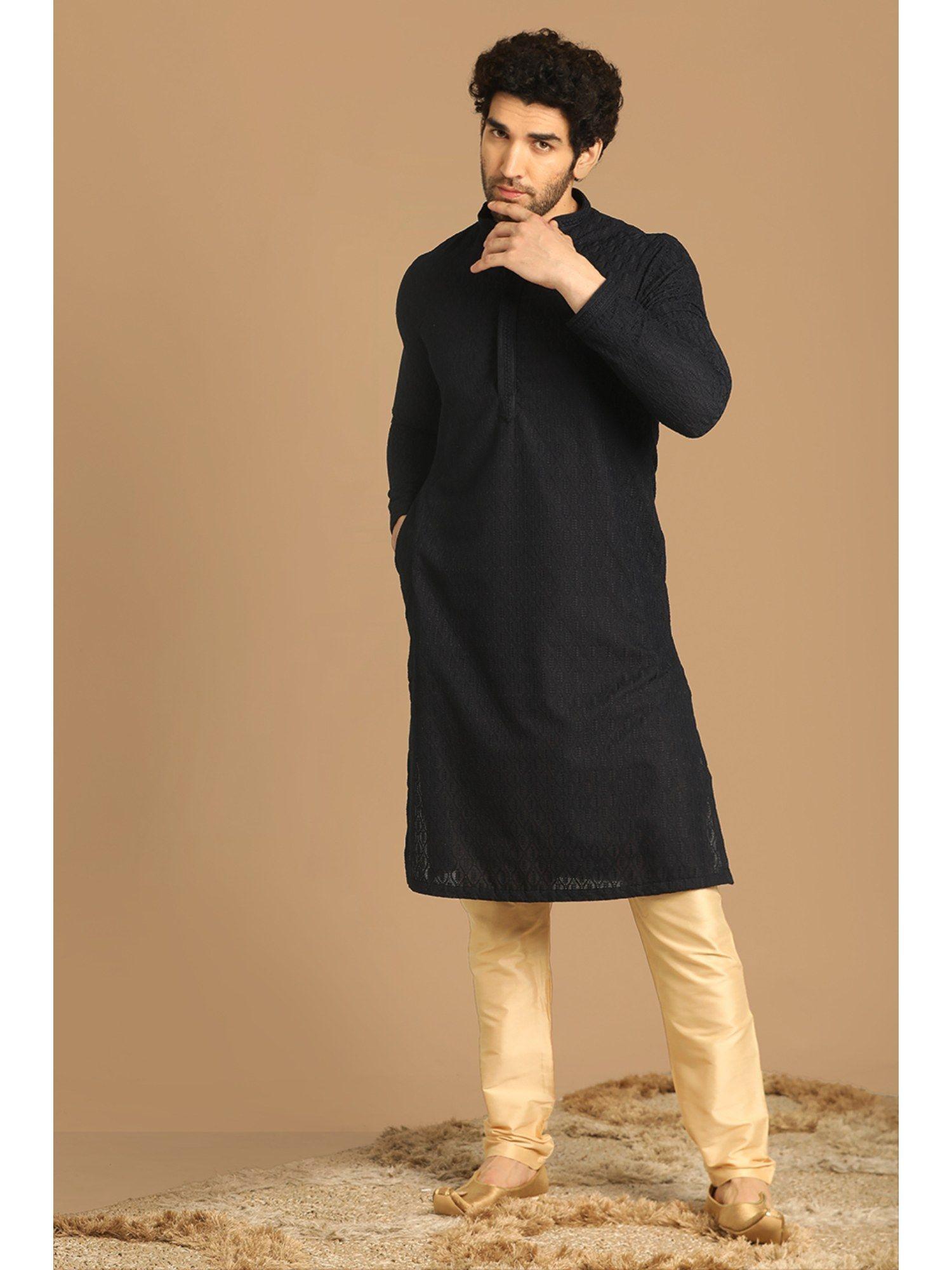 men black blended cotton embroidered kurta