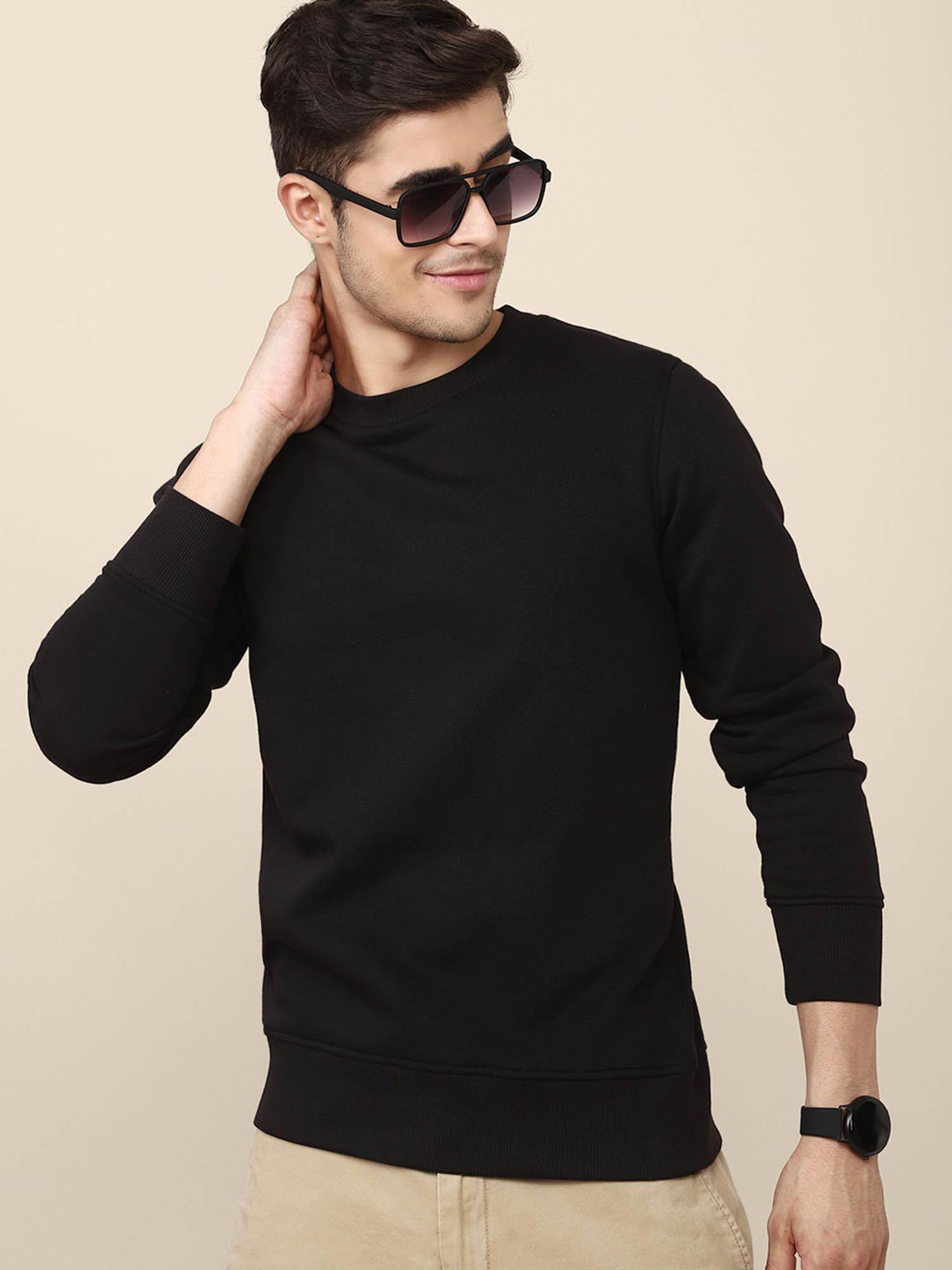 men black coloured solid pullover sweatshirt