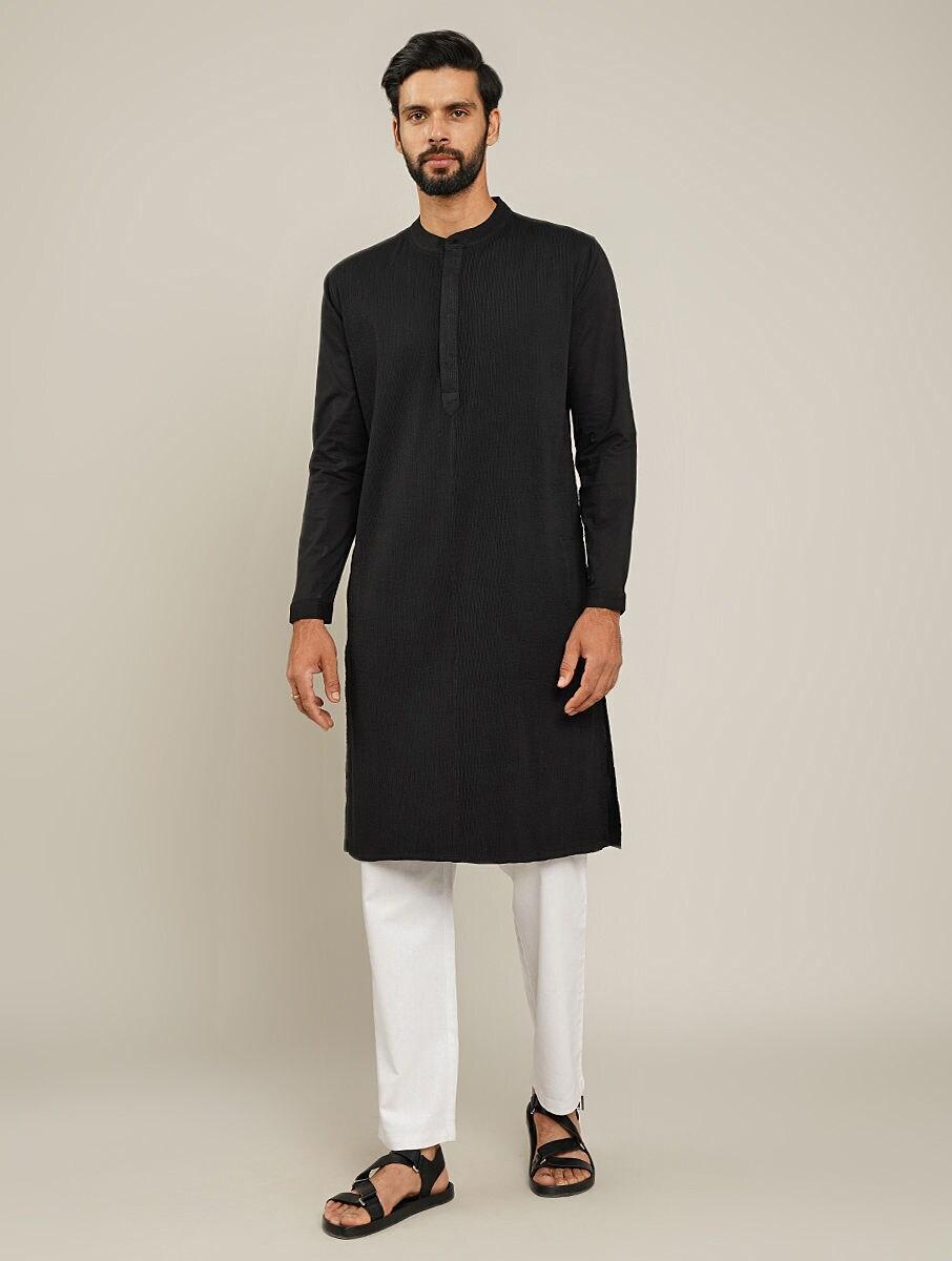 men black cotton embroidered mandarin collar regular fit kurta