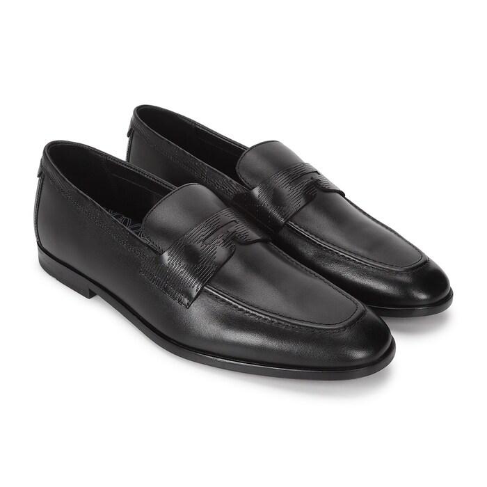 men black debossed leather saddle loafers