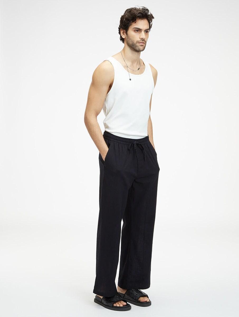 men black khadi solid long regular fit pants