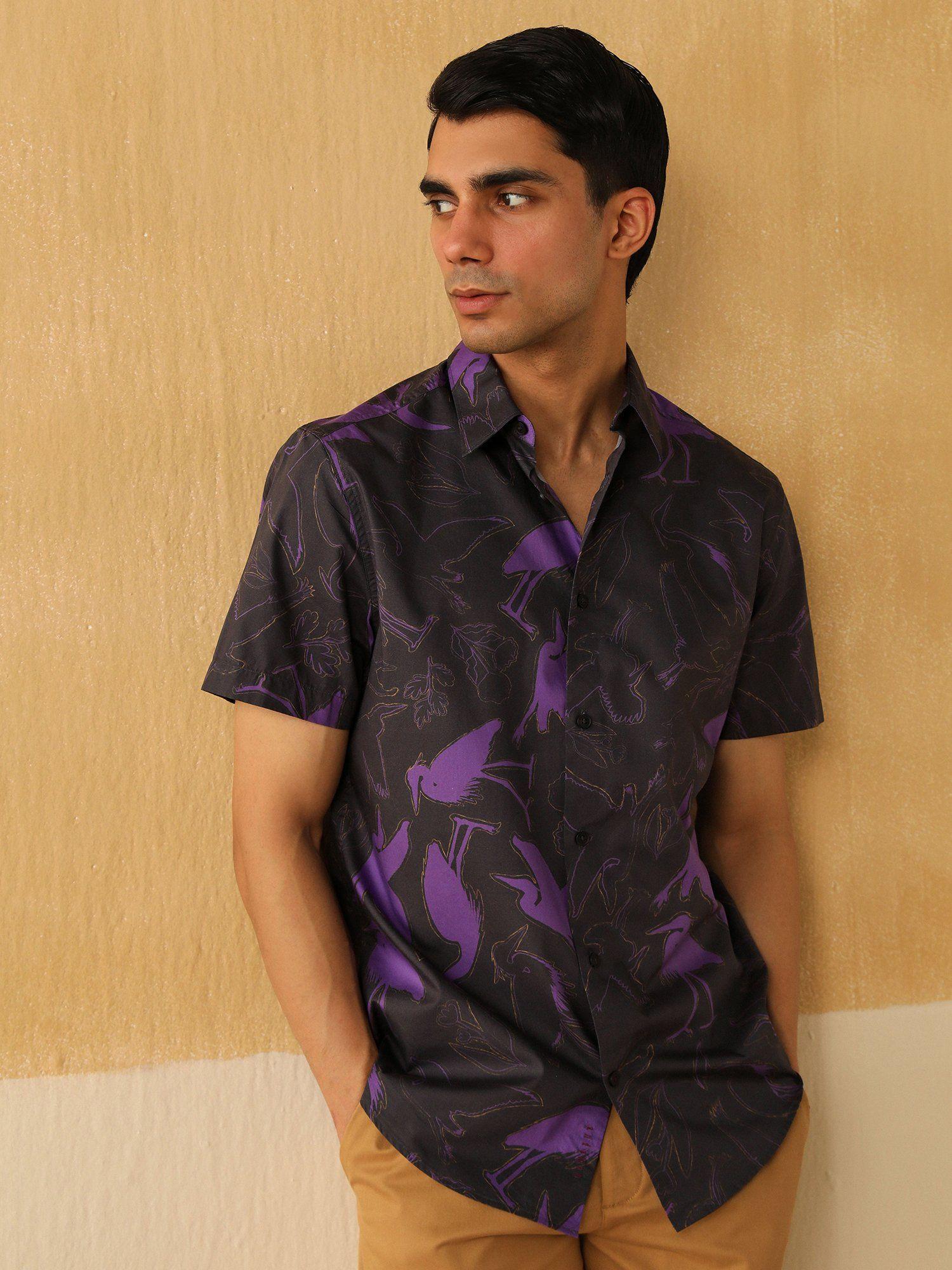 men black print cotton twill half sleeve shirt