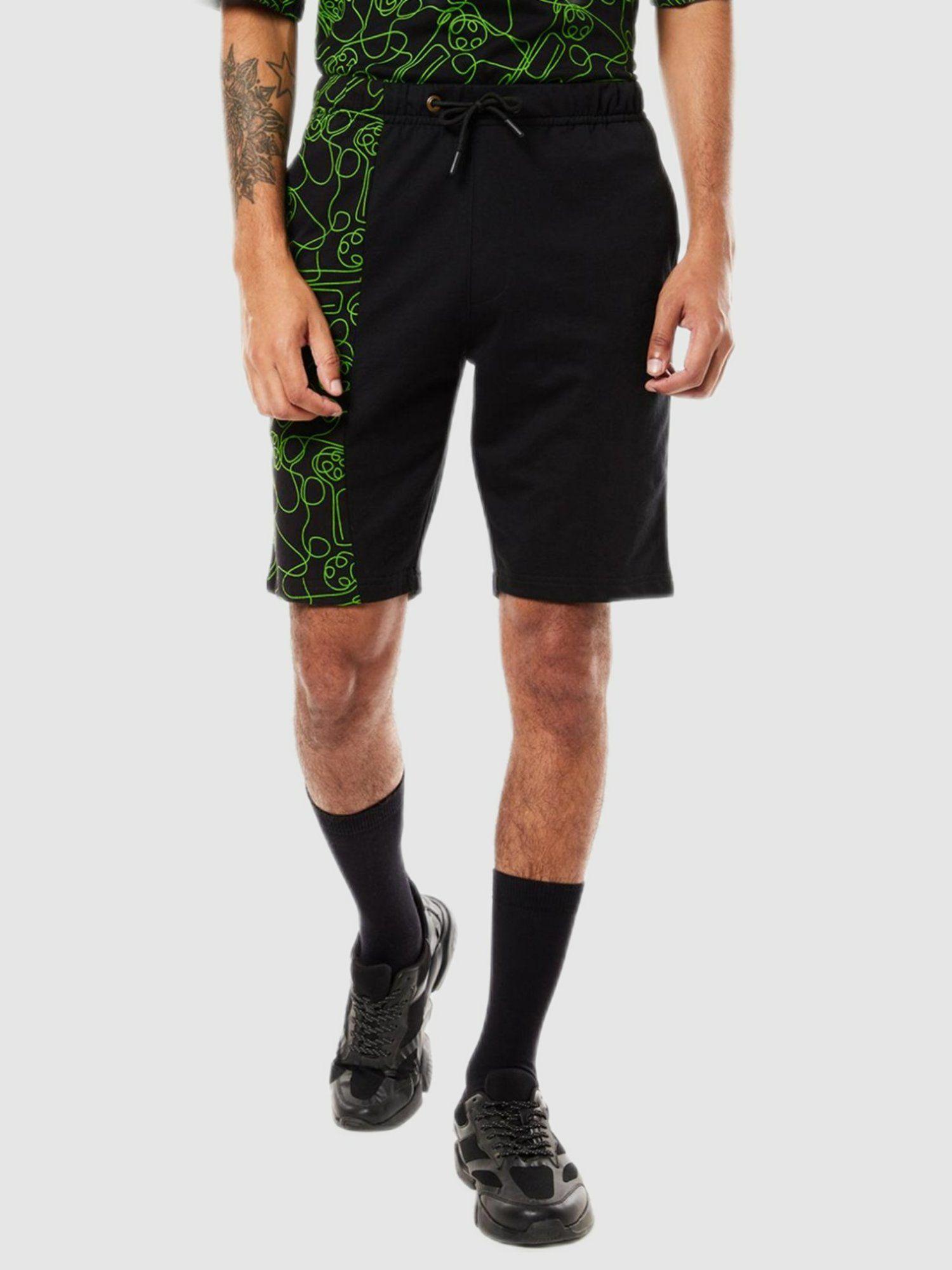 men black printed shorts