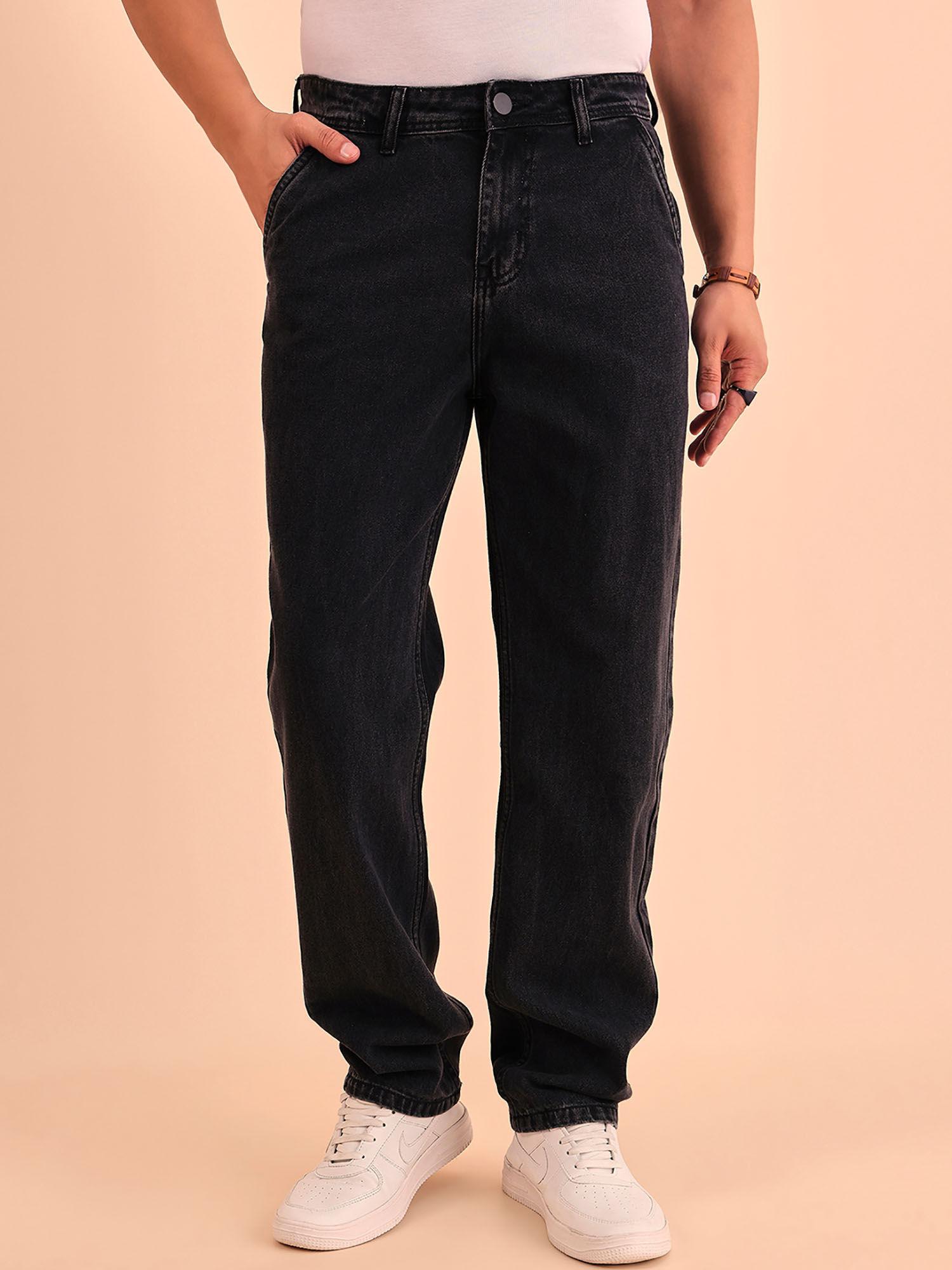 men black relaxed fit mid rise cotton jeans