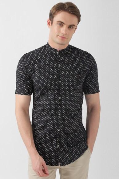 men black slim fit print half sleeves casual shirt