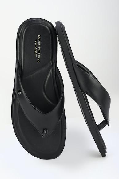 men black solid flip flops