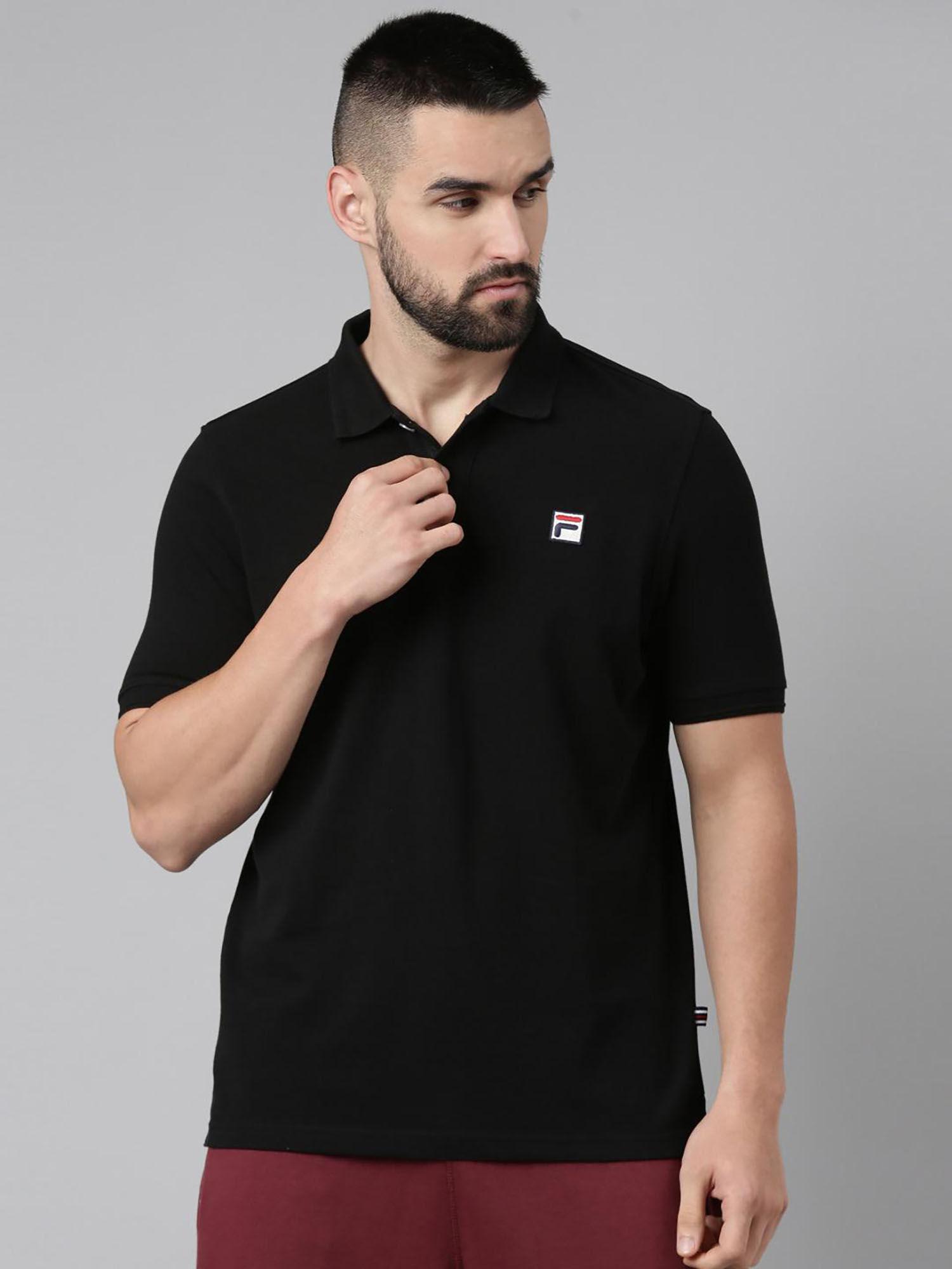 men black solid polo t-shirt