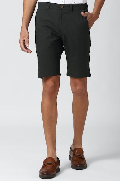 men black solid regular fit casual shorts