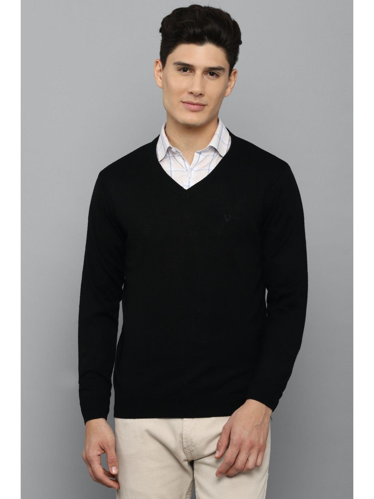 men black solid v neck full sleeves sweater