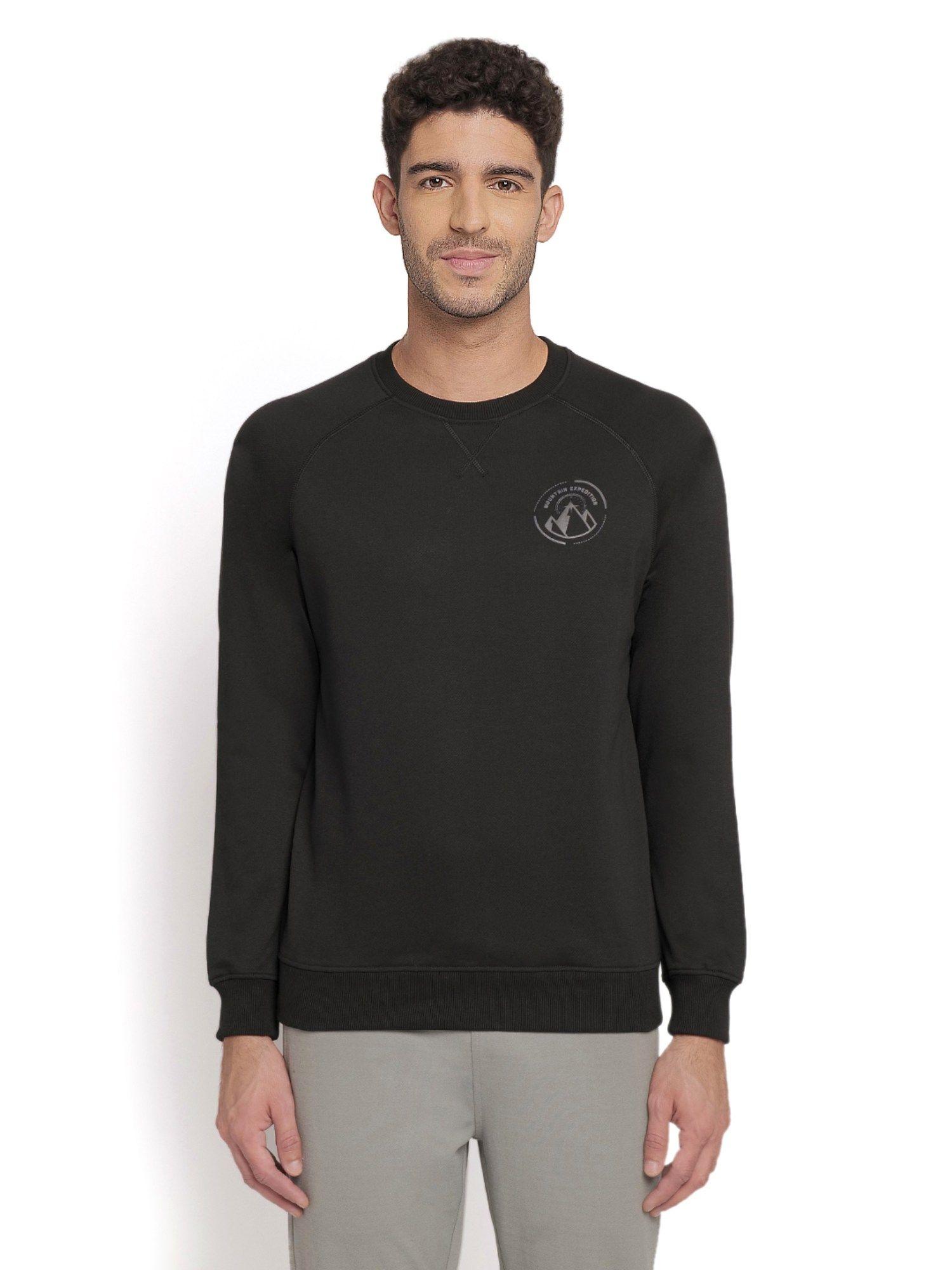 men black sweatshirt