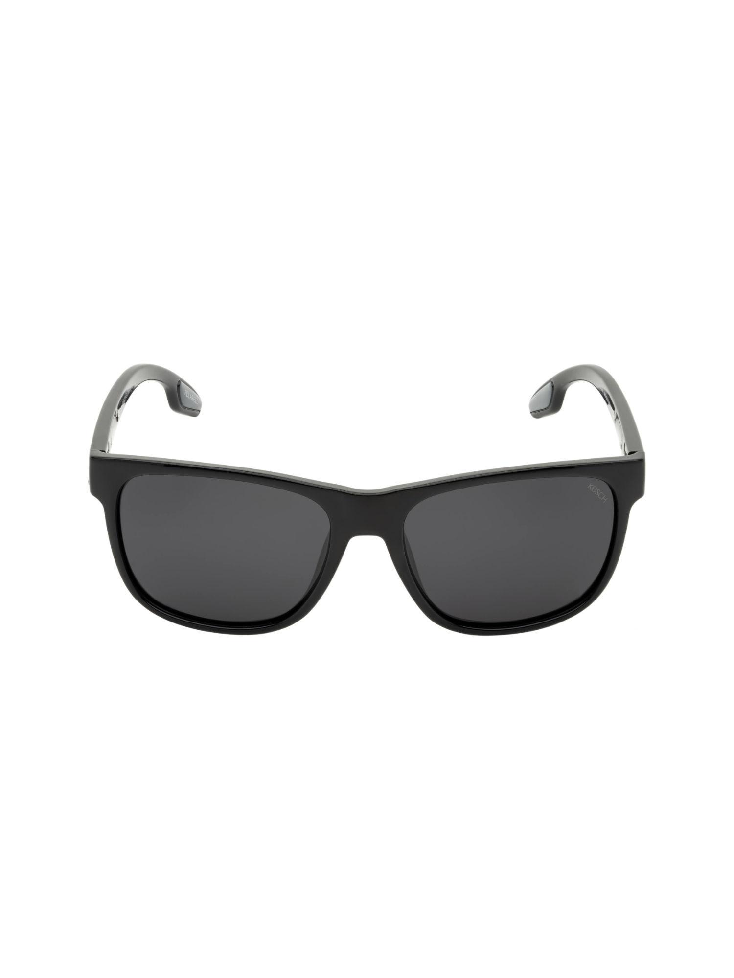 men black wayfarer shape sunglasses with polarised lenses