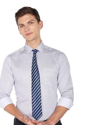 men blue manhattan slim fit geometric print cotton formal shirt