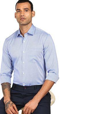 men blue patterned weave slim fit shirt