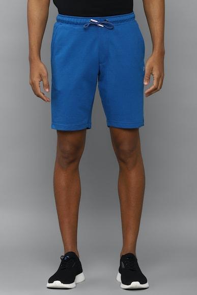 men blue solid slim fit shorts