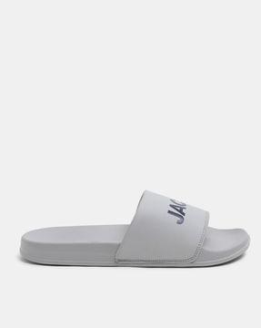 men brand print open-toe slides