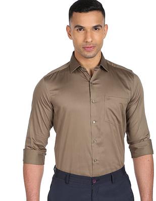 men brown cutaway collar solid cotton formal shirt